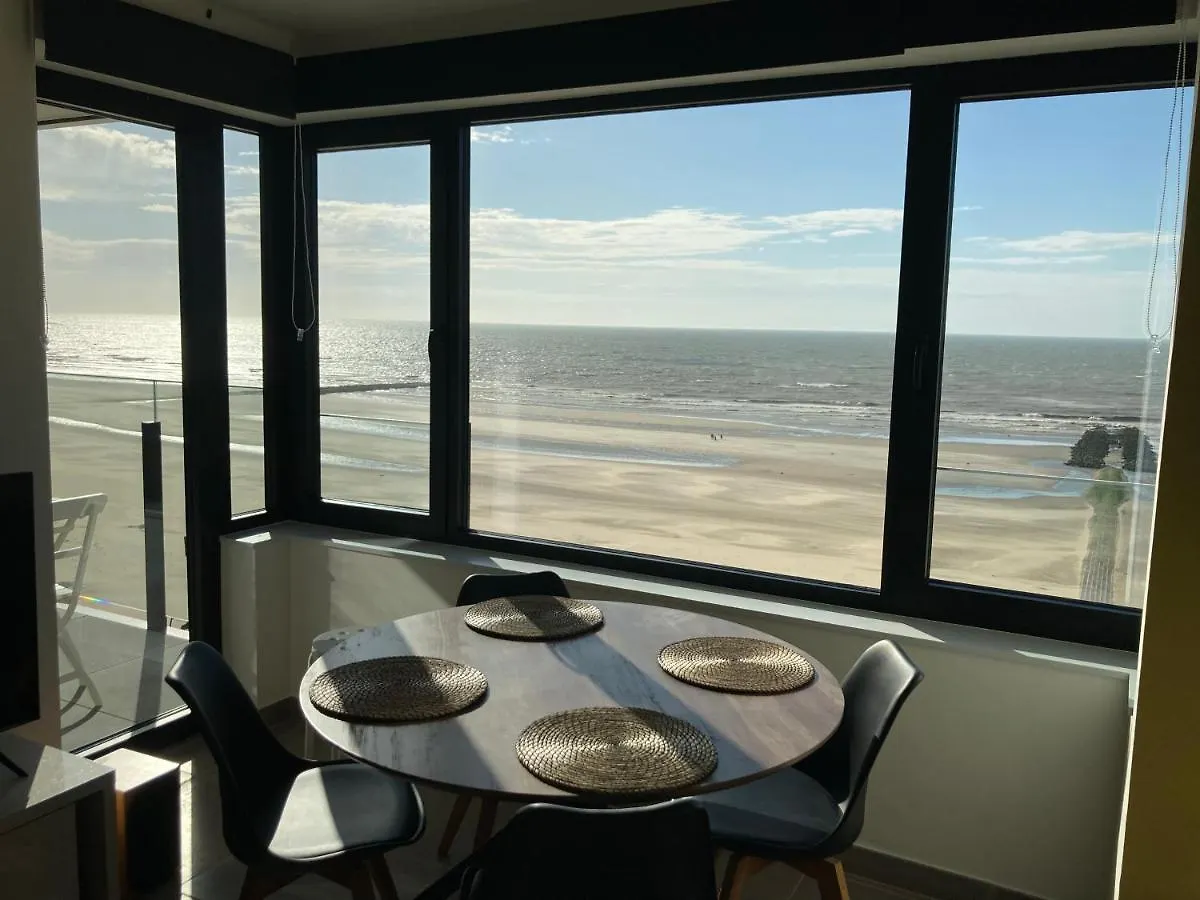 Middelkerke Volledig Gerenoveerd Appartement Met Zeezicht 0*,